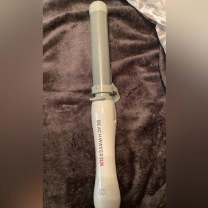 Automatic beachwaver curling iron 1.25”